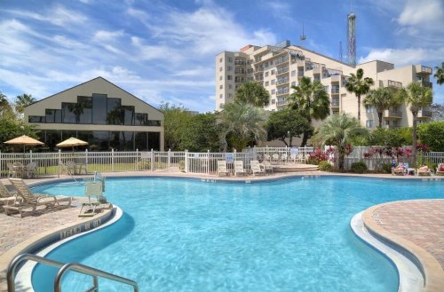 Enclave Suites a staySky Hotel & Resort - image 13
