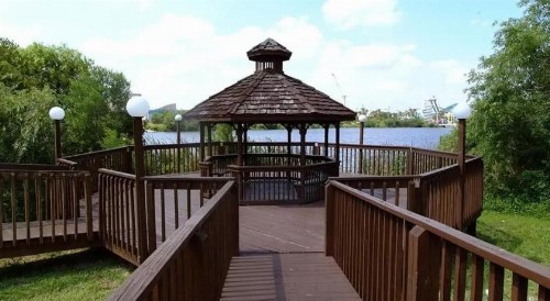 Enclave Suites a staySky Hotel & Resort - image 8