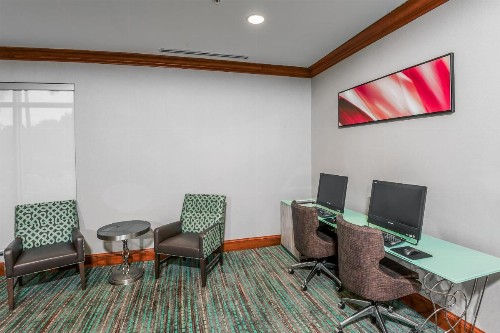 Residence Inn Orlando Airport - image 10