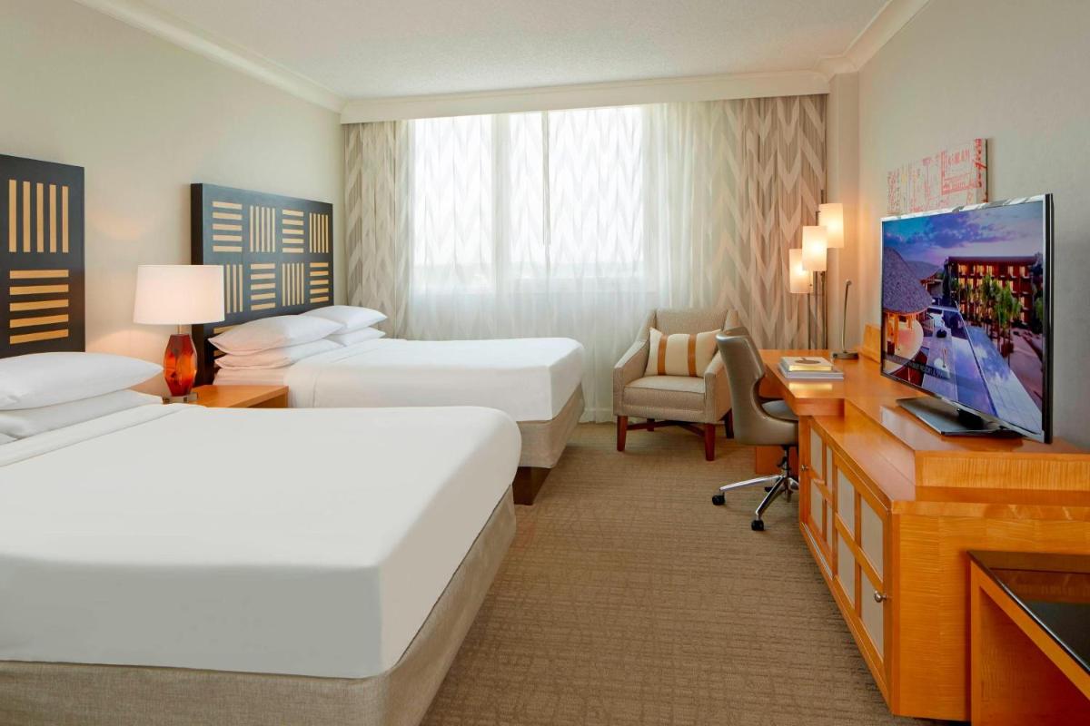 Renaissance Orlando Airport Hotel - image 3