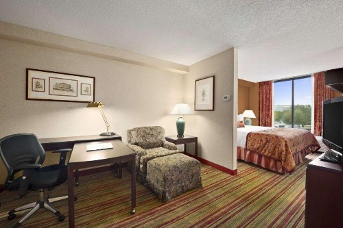 Ramada by Wyndham Suites Orlando Airport - image 14