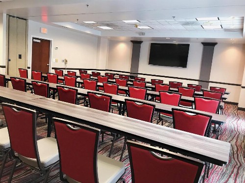 Ramada by Wyndham Suites Orlando Airport - image 39