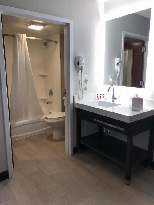 Ramada by Wyndham Suites Orlando Airport - image 42