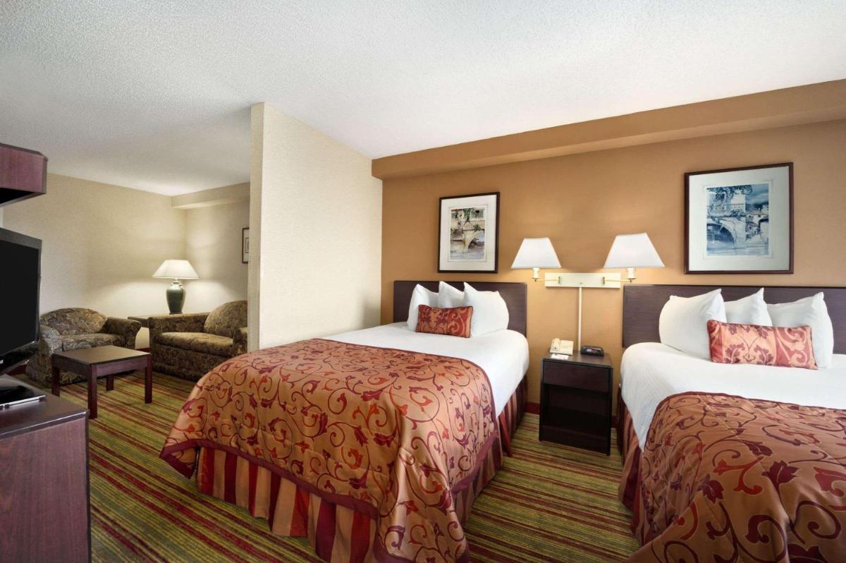 Ramada by Wyndham Suites Orlando Airport - image 5