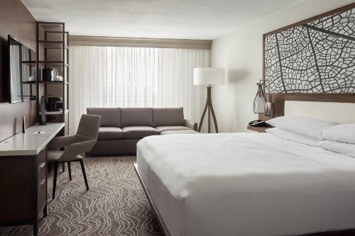 Marriott Orlando Airport Lakeside - image 11