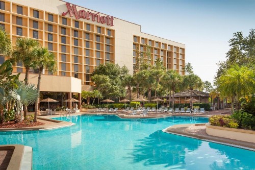 Marriott Orlando Airport Lakeside - image 2