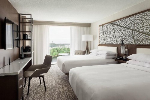 Marriott Orlando Airport Lakeside - image 8