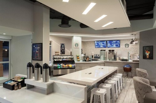 Fairfield Inn & Suites by Marriott Orlando Lake Buena Vista in the Marriott Village - image 16