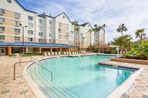 Fairfield Inn & Suites by Marriott Orlando Lake Buena Vista in the Marriott Village - image 22
