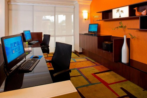 Fairfield Inn & Suites by Marriott Orlando Lake Buena Vista in the Marriott Village - image 32