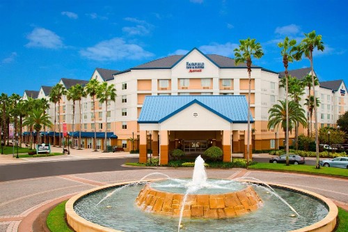 Fairfield Inn & Suites by Marriott Orlando Lake Buena Vista in the Marriott Village - image 8
