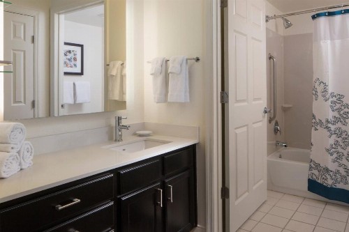 Residence Inn by Marriott Orlando at SeaWorld - image 2