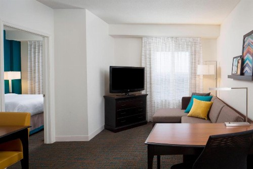 Residence Inn by Marriott Orlando at SeaWorld - image 4