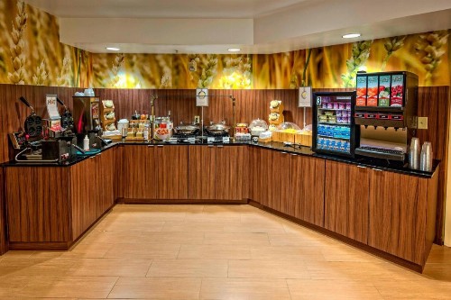 Fairfield Inn and Suites by Marriott Orlando Near Universal Orlando - image 22