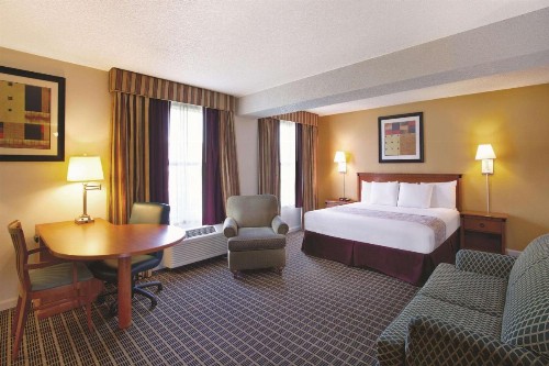 La Quinta Inn by Wyndham Orlando International Drive North - image 31
