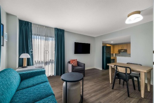 Sonesta ES Suites Orlando International Drive - image 16