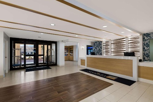 Sonesta ES Suites Orlando International Drive - image 6
