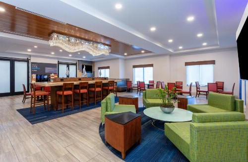 Holiday Inn Express-International Drive an IHG Hotel - image 35