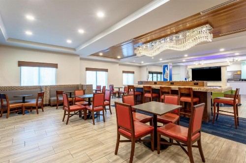 Holiday Inn Express-International Drive an IHG Hotel - image 36