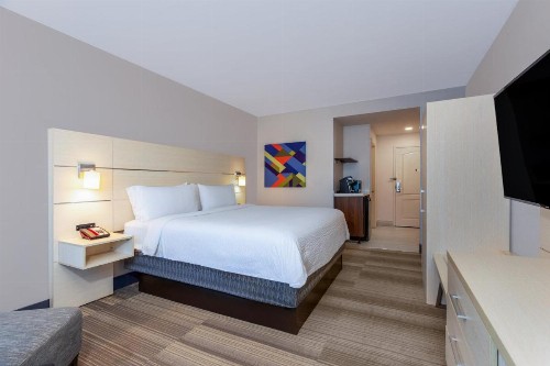 Holiday Inn Express-International Drive an IHG Hotel - image 43