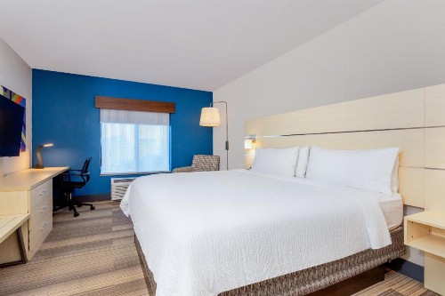 Holiday Inn Express-International Drive an IHG Hotel - image 44