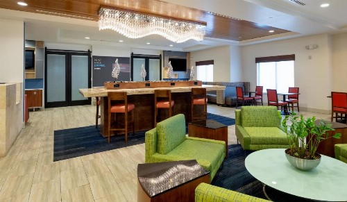 Holiday Inn Express-International Drive an IHG Hotel - image 9