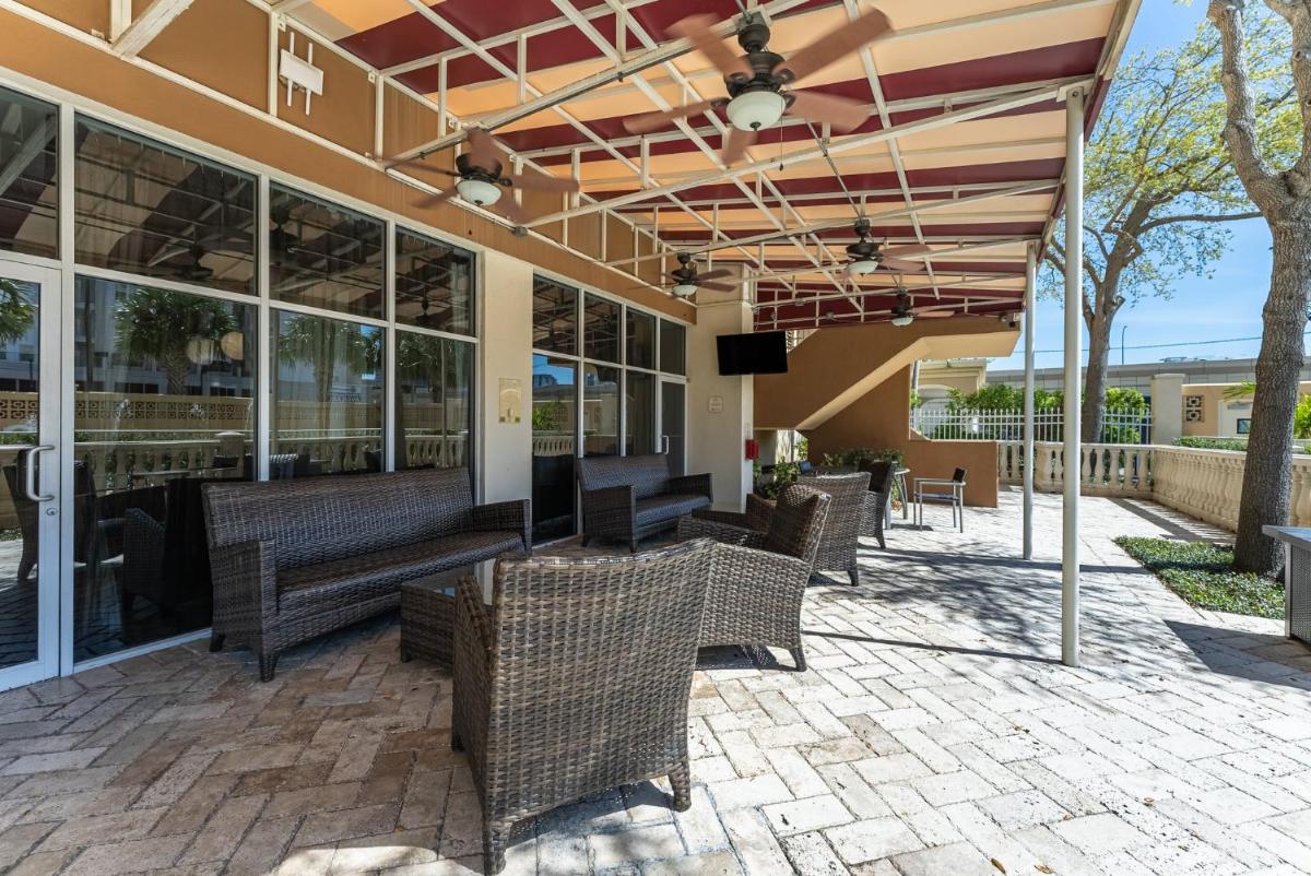 Crowne Plaza Hotel Orlando Downtown an IHG Hotel - image 7