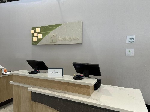 Holiday Inn Orlando International Airport an IHG Hotel