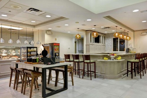 Hilton Garden Inn Orlando Lake Buena Vista - image 10