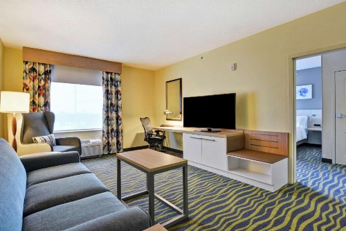 Hilton Garden Inn Orlando Lake Buena Vista - image 22