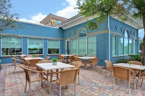 Hilton Garden Inn Orlando Lake Buena Vista - image 42