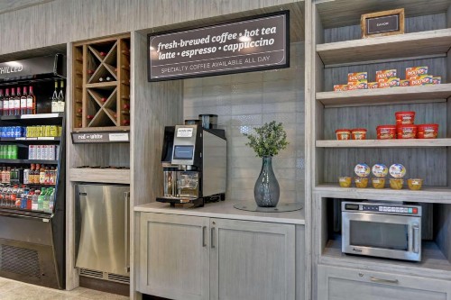 Hilton Garden Inn Orlando Lake Buena Vista - image 8