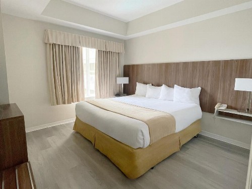 The Point Hotel & Suites Universal - image 7