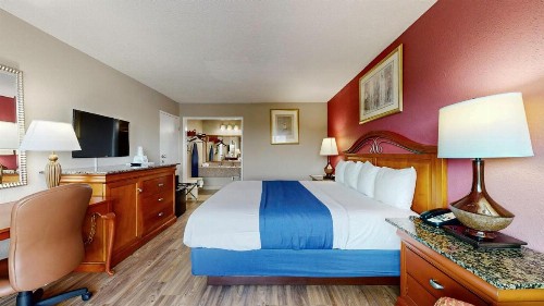 Days Inn by Wyndham Orlando Downtown - image 13