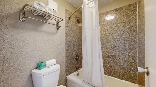 Days Inn by Wyndham Orlando Downtown - image 32