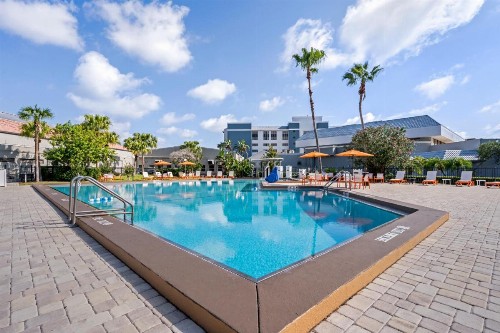 Allure Resort Orlando Near Universal - image 22