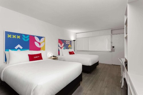Days Inn by Wyndham Orlando Near Millenia Mall - image 32