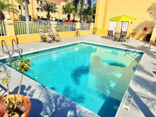 La Quinta by Wyndham Orlando Universal area - image 10