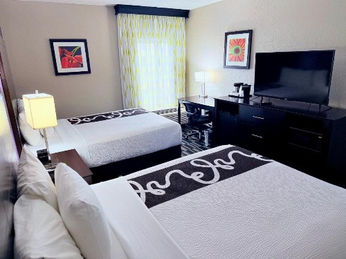 La Quinta by Wyndham Orlando Universal area - image 12