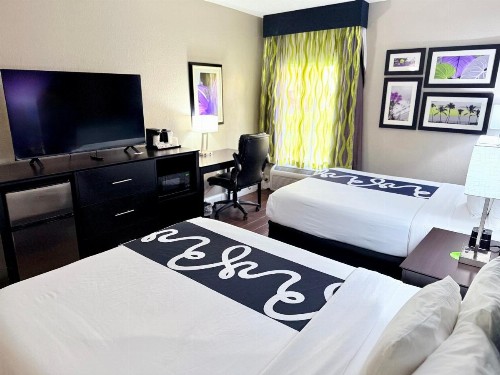 La Quinta by Wyndham Orlando Universal area - image 14