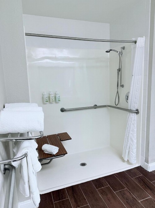 La Quinta by Wyndham Orlando Universal area - image 41