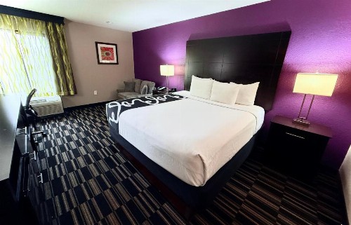 La Quinta by Wyndham Orlando Universal area - image 44