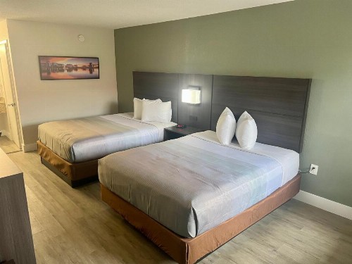 Days Inn & Suites by Wyndham Orlando East UCF Area - image 17