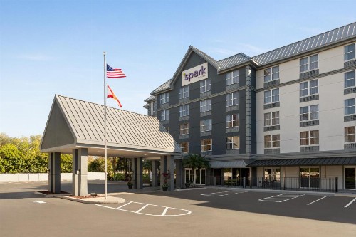 Country Inn & Suites by Radisson Near Universal - image 35