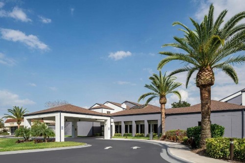 Courtyard by Marriott Orlando Airport