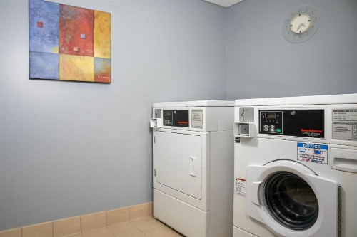 Courtyard by Marriott Orlando East/UCF Area - image 29