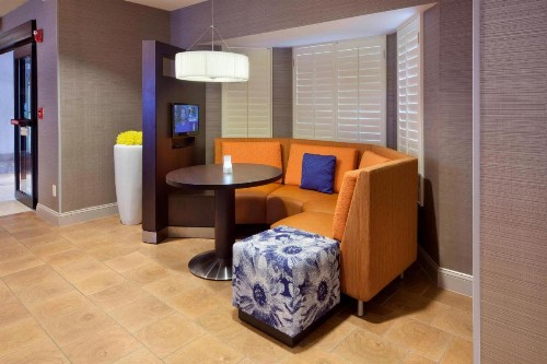Courtyard by Marriott Orlando East/UCF Area - image 42