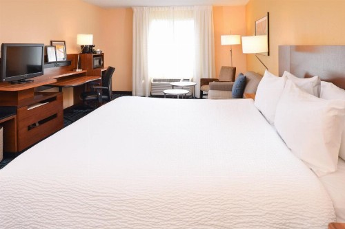 Fairfield Inn Orlando Airport - image 18