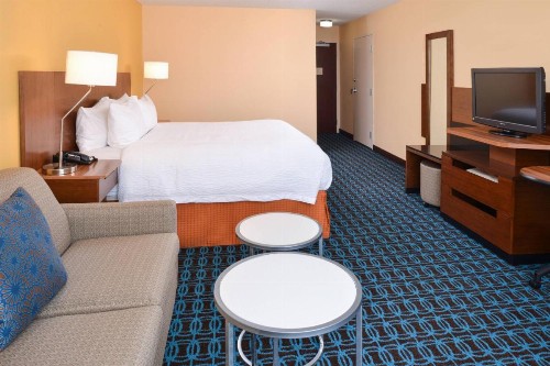 Fairfield Inn Orlando Airport - image 19