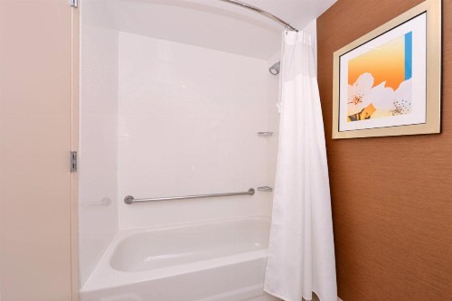Fairfield Inn Orlando Airport - image 21